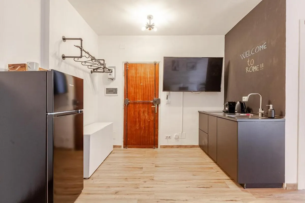 Industrial Loft Rome Apartment